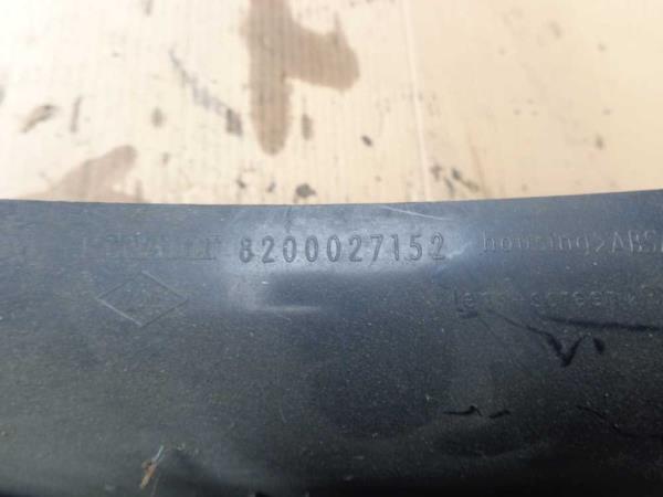 FEU ARRIERE DROIT RENAULT - Vue 2